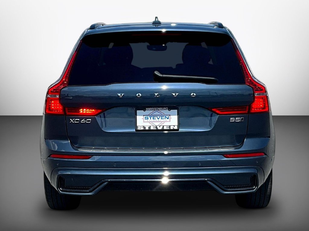 Used 2025 Volvo XC60 B5 Plus w/ Protection Package Premier AWD/4WD image 5