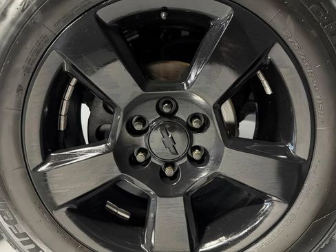 Used 2017 Chevrolet Silverado 1500 LT w/ All Star Edition RWD image 10