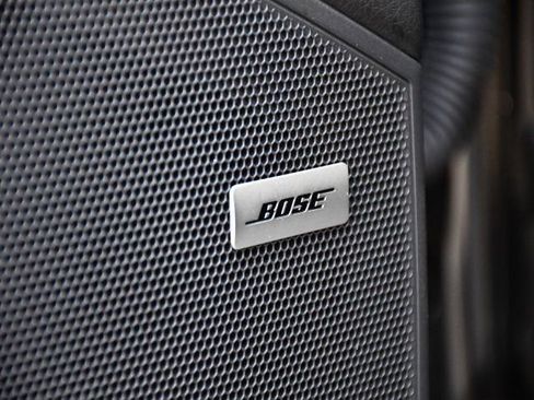 Used 2025 Porsche Cayenne image 11