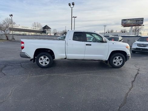 Used 2014 Toyota Tundra SR5 image 5