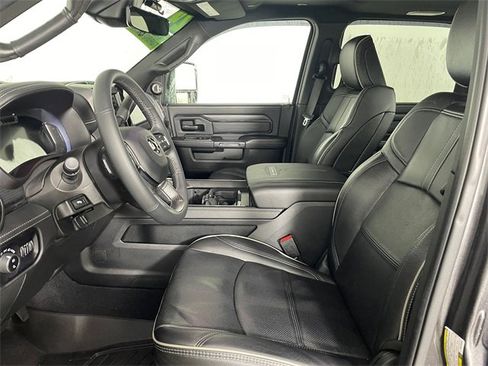 Certified 2024 RAM 2500 Limited image 2
