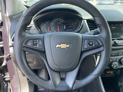 Used 2019 Chevrolet Trax LS w/ Tint and Cruise Package image 14