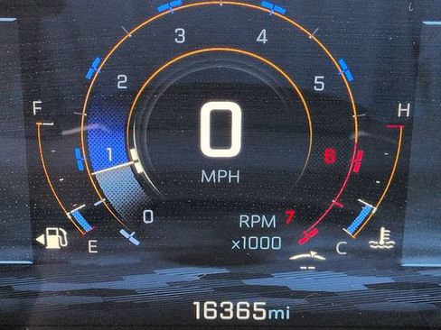 Used 2026 Chevrolet Equinox LT FWD image 35