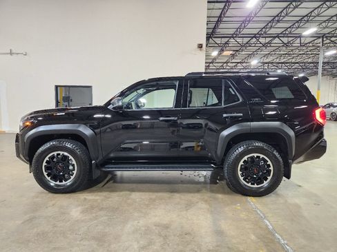 Used 2026 Toyota 4Runner TRD Off-Road Premium AWD/4WD image 8