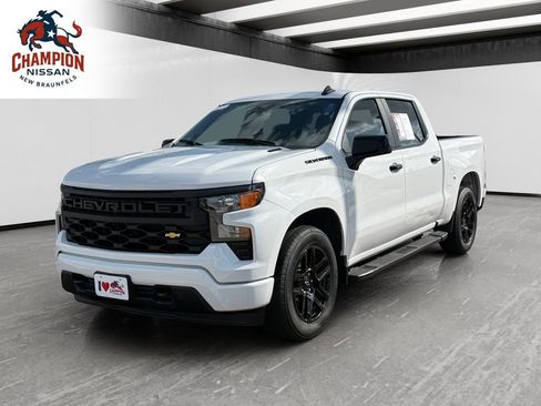 Used 2025 Chevrolet Silverado 1500 Custom w/ LPO, Dark Essentials Package image 1