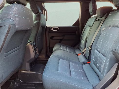 Used 2025 Ford Bronco Heritage Edition AWD/4WD image 11