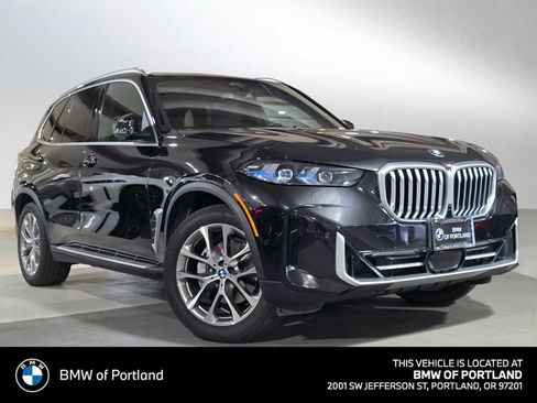 Used 2026 BMW X5 xDrive40i w/ Climate Comfort Package AWD/4WD image 1