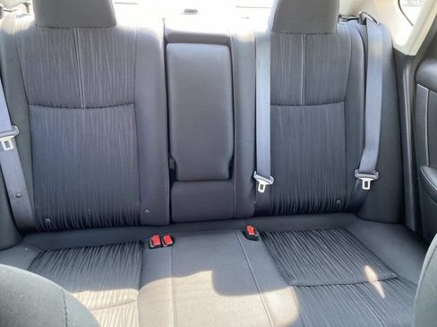 Used 2016 Nissan Sentra SV w/ Driver's Assist Package FWD image 24