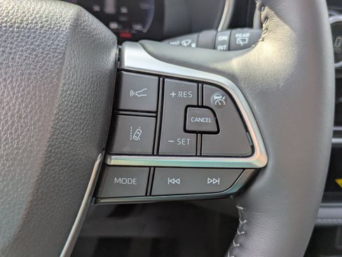 Certified 2026 Toyota Highlander Platinum AWD/4WD image 22