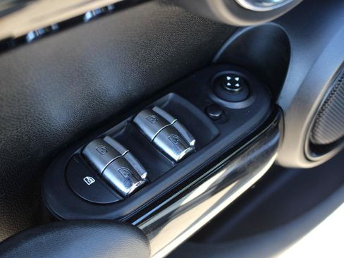 Used 2019 MINI Cooper S w/ Storage Package FWD image 12