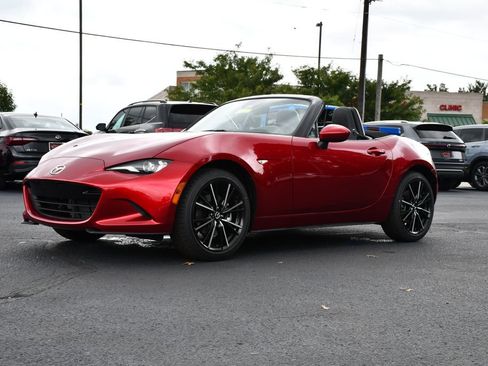 New 2026 MAZDA MX-5 Miata Grand Touring RWD image 3