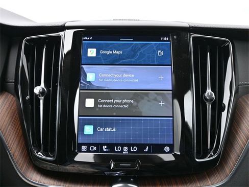 Used 2023 Volvo XC60 B5 Ultimate w/ Climate Package image 14