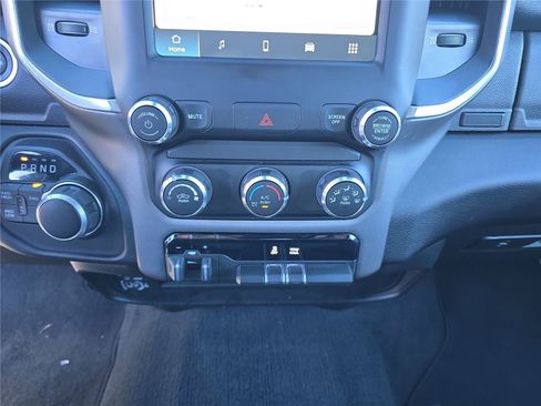 Used 2024 RAM 2500 Big Horn w/ Bed Utility Group AWD/4WD image 29