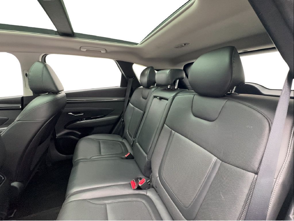 Used 2022 Hyundai Tucson Limited AWD/4WD image 27