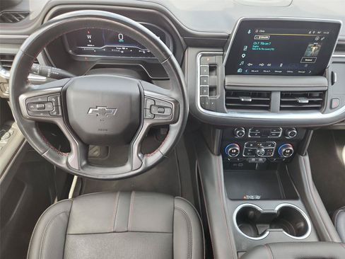 Used 2023 Chevrolet Suburban RST w/ Luxury Package AWD/4WD image 11