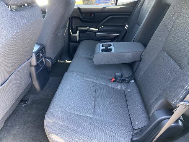 Used 2025 Toyota 4Runner SR5 AWD/4WD image 20