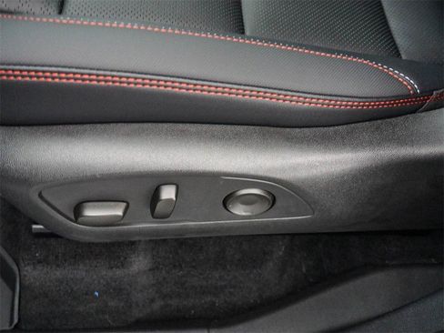 New 2026 Chevrolet Traverse RS w/ LPO, Floor Liner Package image 21