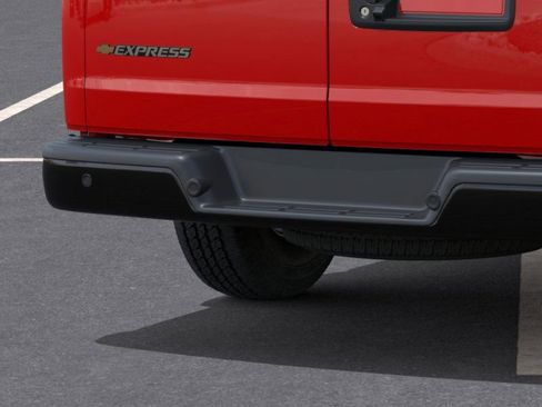 New 2026 Chevrolet Express 2500 image 14