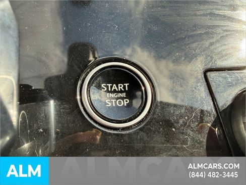 Used 2023 Land Rover Range Rover Sport SE Dynamic image 25