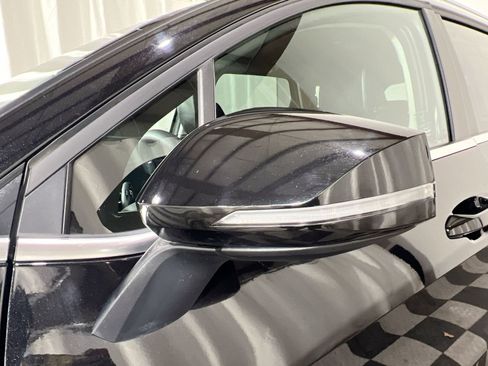 Used 2023 Kia Sportage EX image 14