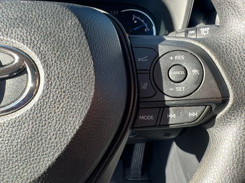 Used 2024 Toyota RAV4 XLE w/ Convenience Package AWD/4WD image 13