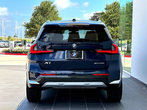 New 2026 BMW X1 xDrive28i w/ Technology Package AWD/4WD image 6