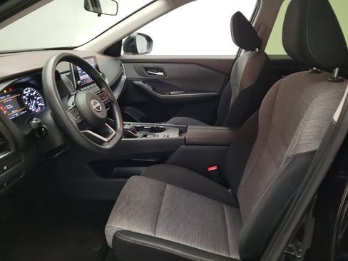 Used 2023 Nissan Rogue SV FWD image 17