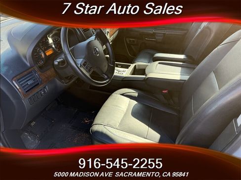 Used 2011 Nissan Armada SL image 9