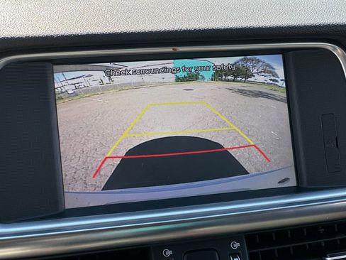 Used 2018 Kia Optima EX FWD image 17