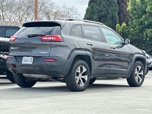 Used 2014 Jeep Cherokee Trailhawk w/ Technology Group image 3