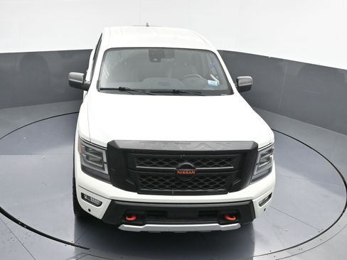 Used 2022 Nissan Titan PRO-4X w/ Pro-4x Utility Package image 30