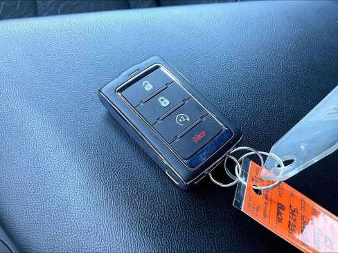 Used 2025 Dodge Charger R/T w/ Quick Order Package 25M R/T image 10