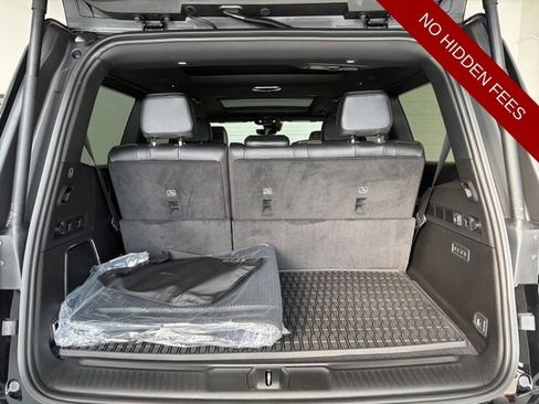 New 2026 Jeep Grand Wagoneer Limited AWD/4WD image 32