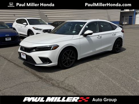 Used 2023 Honda Civic Sport Touring image 1