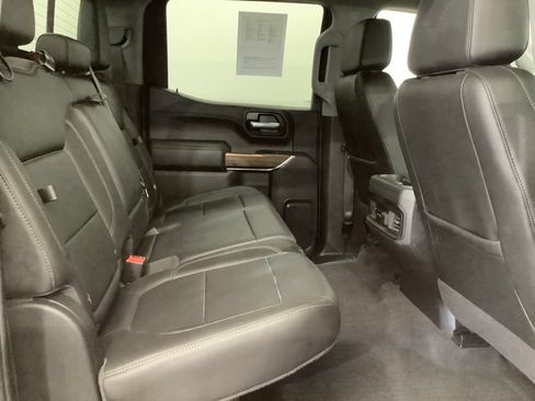 Used 2020 Chevrolet Silverado 1500 RST AWD/4WD image 34