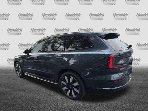 Certified 2025 Volvo EX90 Ultra image 8