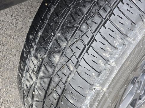 Used 2020 Toyota Tacoma SR image 30