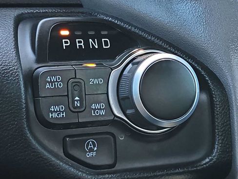 Used 2023 RAM 1500 Big Horn AWD/4WD image 21