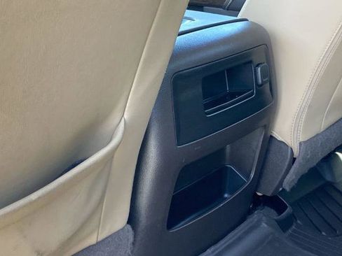 Used 2019 GMC Sierra 2500 Denali w/ Duramax Plus Package AWD/4WD image 17
