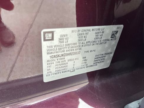 Used 2017 Chevrolet Suburban Premier AWD/4WD image 35