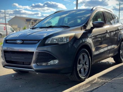 Used 2014 Ford Escape SE w/ Equipment Group 201A FWD image 5