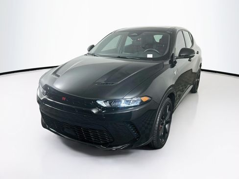 Used 2024 Dodge Hornet R/T Plus w/ Track Pack AWD/4WD image 3