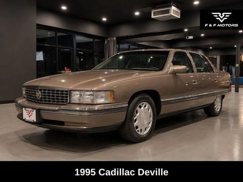 Used 1995 Cadillac De Ville Concours FWD image 1