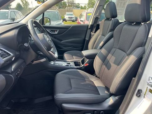 Certified 2023 Subaru Forester Premium AWD/4WD image 13