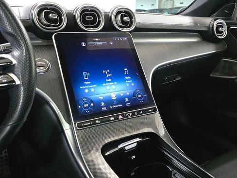 Used 2022 Mercedes-Benz C 300 4MATIC Sedan image 34