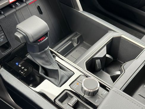 New 2026 Toyota Tundra SR5 w/ TRD Off-Road Package image 18