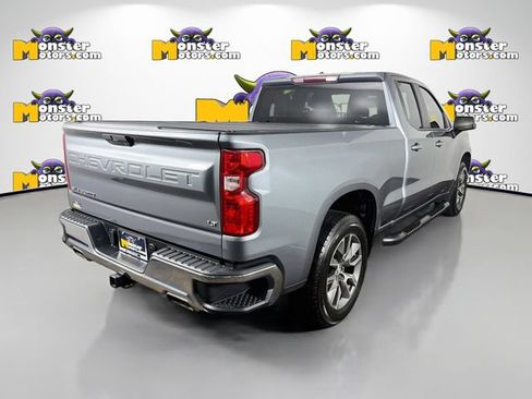 Used 2019 Chevrolet Silverado 1500 LT w/ Convenience Package AWD/4WD image 5