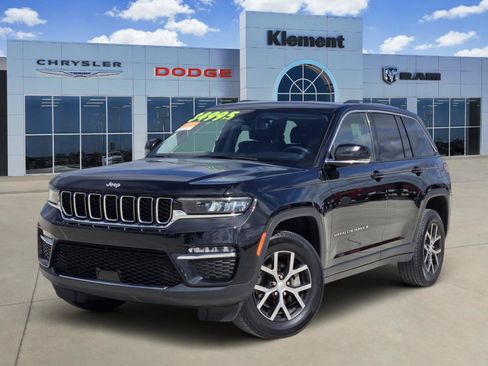 Certified 2023 Jeep Grand Cherokee Limited AWD/4WD image 1
