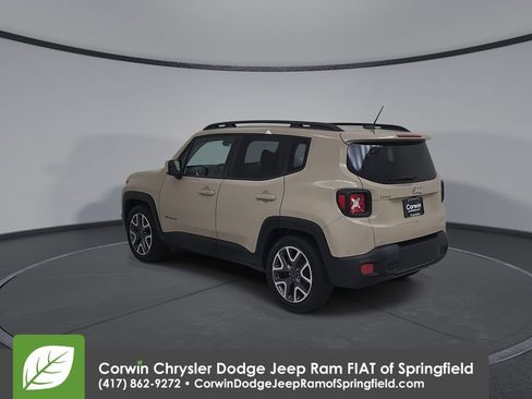 Used 2016 Jeep Renegade Latitude image 11
