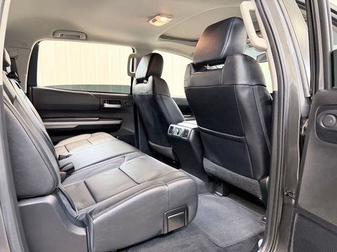Used 2021 Toyota Tundra Limited w/ Limited Premium Package AWD/4WD image 32
